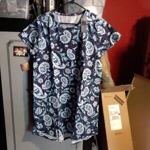 NWT Vera Bradley short sleeve night dress size Medium